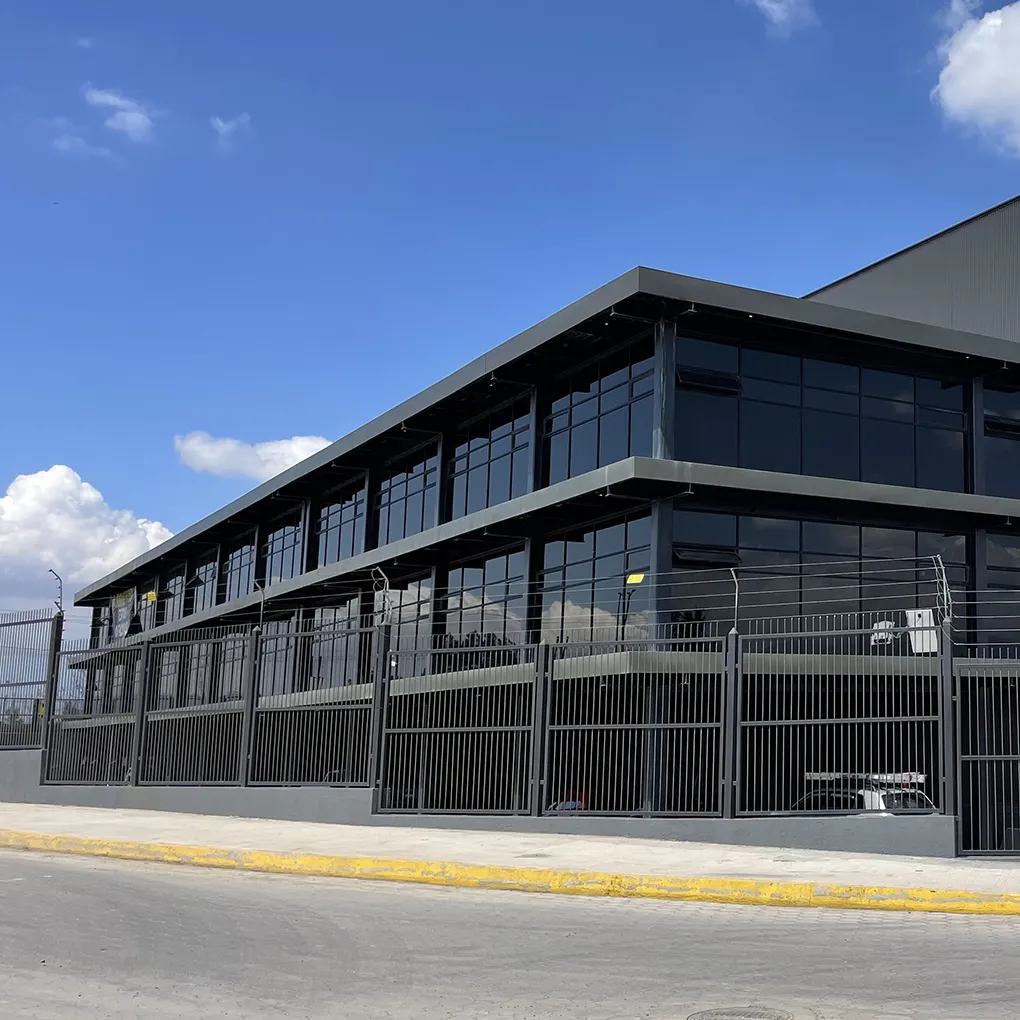 Bodegas Senna Fachada Oficinas